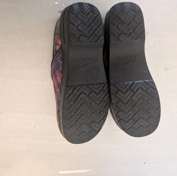 Dansko Professional Stained Glass Multi-Color Work Clogs Size 37 - Picture 10 of 11